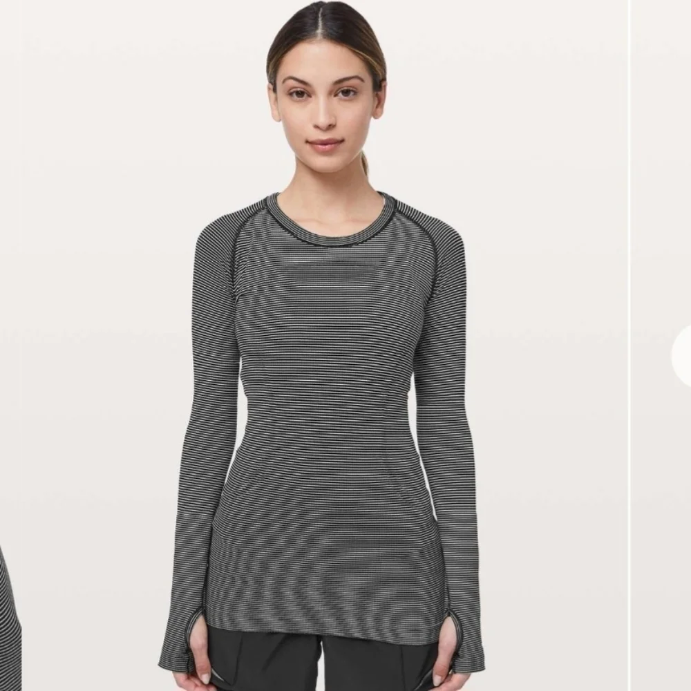 Lululemon Swiftly Tech Long Sleeve CrewWhite / White / Black (Striped) Size 4